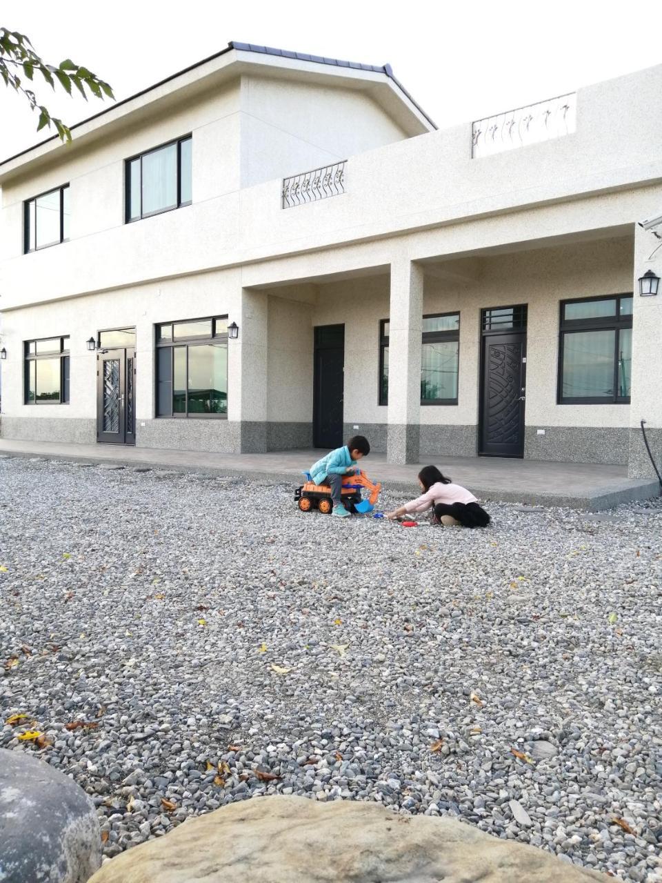 Rural Scenery Villa T'ai-tung エクステリア 写真